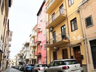 Appartamento in Via roma 53, Sant'Agata di Militello, 5 locali, 70 m²