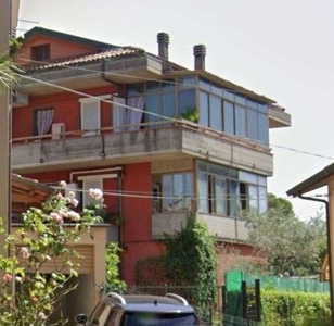 Appartamento in Viale Adua 6B, Montecatini-Terme, 6 locali, 2 bagni