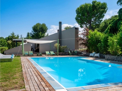 Bella casa a Potenza Picena con piscina privata