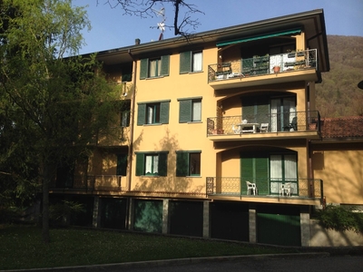 Bilocale in VIA GARIBALDI, Valbrona, 1 bagno, 70 m², 1° piano