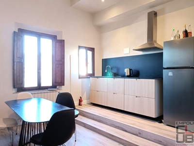 Bilocale a Empoli, 1 bagno, 45 m², 1° piano, stato ristrutturato