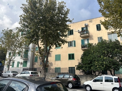 Bilocale in Via Fiume 2, Messina, 1 bagno, 65 m², 2° piano, ascensore