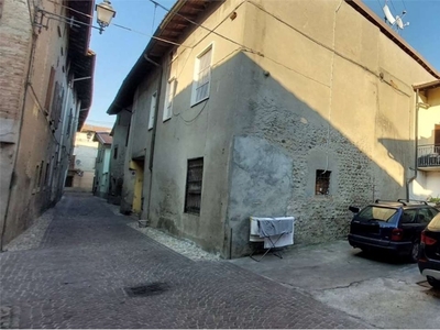 Casa indipendente in Vicolo Consoli 13/A, Brembate, 2 locali, 2 bagni
