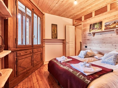 Sauze Chalet by Besson Ski Rental