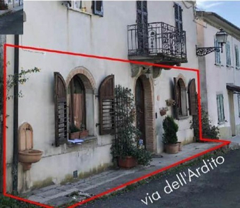 Vendita Appartamento Villafranca in Lunigiana - Fornoli