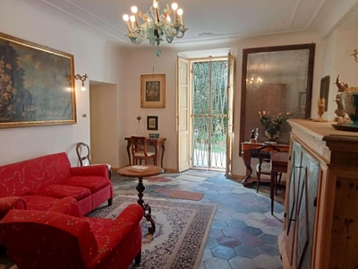Villa bifamiliare in vendita a Falconara Marittima