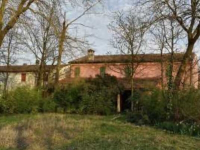 Villa in Vendita ad Borgo Virgilio - 91800 Euro