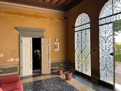Villa Singola in Vendita ad Siena - 1200000 Euro