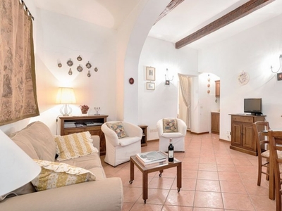 Appartamento con 1 camera da letto in affitto a Oltrarno, Firenze