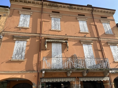 Palazzo in vendita a Campagnola Emilia Reggio Emilia