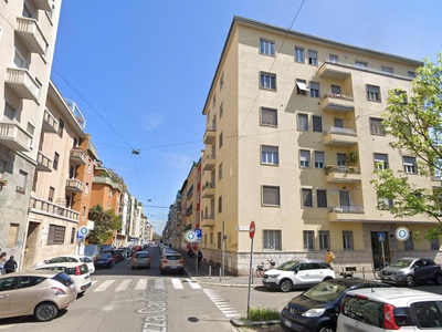 Monolocale arredato in affitto a Milano