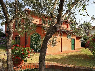 Private villa with swimming pool Villa Acacia