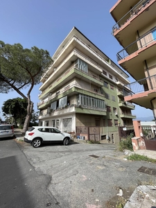 Appartamento di 666 mq a Reggio di Calabria
