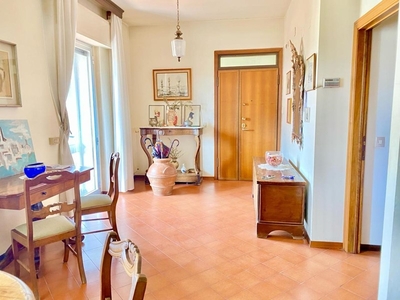 Appartamento in Vendita a Arezzo, 290'000€, 130 m²