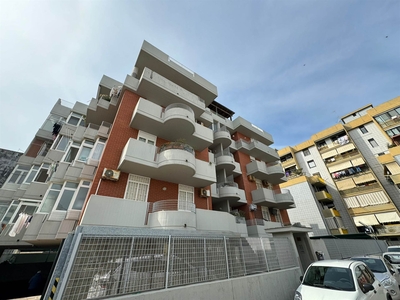 Appartamento in vendita a Bari San Girolamo / Fesca