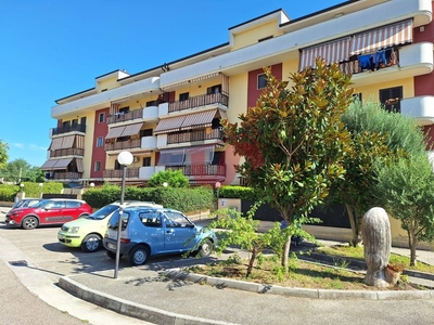Appartamento in Vendita a Benevento, zona Libertà, 139'000€, 75 m²