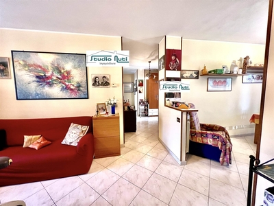 Appartamento in vendita a Campi Bisenzio Firenze Esselunga
