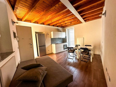 Appartamento in vendita a Lecco Centro