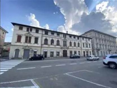Appartamento in vendita a Meda Monza Brianza