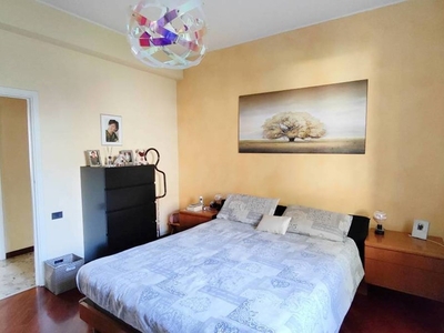 Appartamento in Vendita a Piacenza, 355'000€, 202 m²