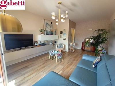 Appartamento in Vendita a Siena, 290'000€, 115 m²