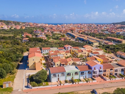 Bilocale con terrazzo a Santa Teresa Gallura