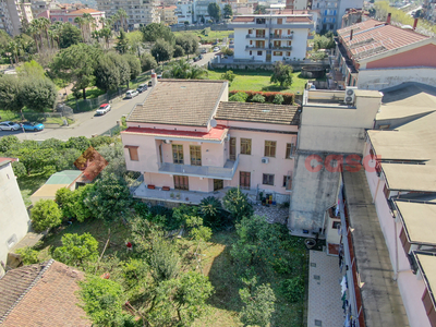 Casa indipendente con giardino a Nocera Superiore