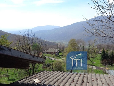 Casa indipendente in vendita a Pont-Canavese