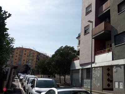 Garage/Posto auto in Vendita in Via Isidoro di Carace 24 a Roma