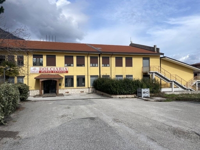 Laboratorio in vendita a Ospedaletto d'Alpinolo