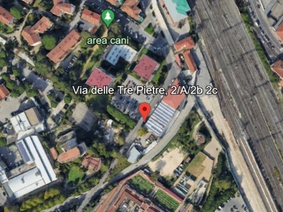 Magazzino in Vendita a Firenze, zona rifredi, 420'000€, 476 m²