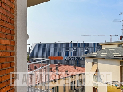 Quadrilocale in Vendita a Bergamo, zona Conca Fiorita, 205'000€, 105 m²