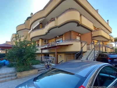 Quadrilocale in Vendita a Latina, 201'375€, 115 m²
