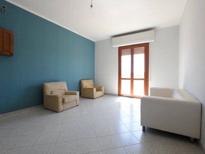 Quadrilocale in Vendita a Sassari, 129'000€, 107 m²