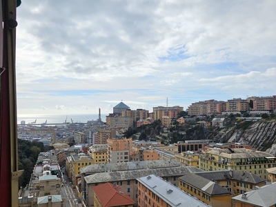 Quadrilocale vista mare, Genova san teodoro