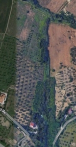 Terreno agricolo di 5.690 m² in Cappelle sul Tavo