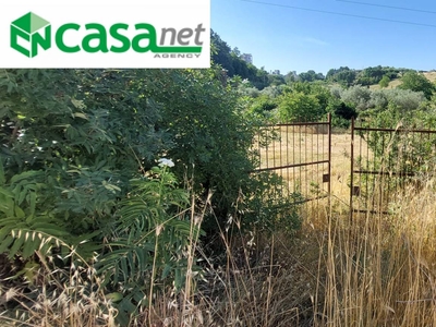 Terreno in vendita a Guidonia Montecelio