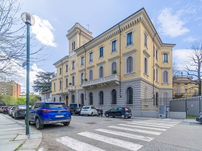 Trilocale arredato in affitto, Torino crocetta