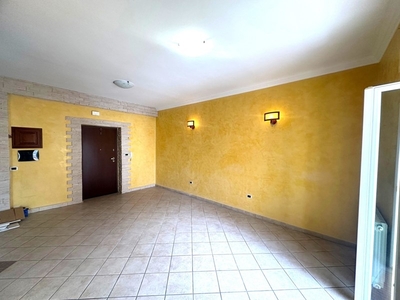 Trilocale in Affitto a Sassari, 640€, 100 m²