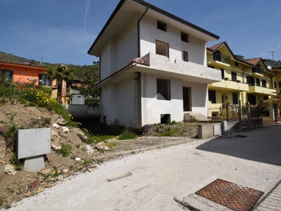 Villa a schiera in vendita a Durazzano