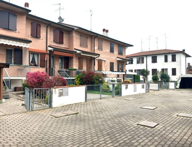 Villa con box, Ferrara san bartolomeo in bosco
