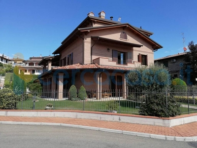 Villa in ottime condizioni in vendita a Guiglia