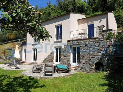 Villa in ottime condizioni, in vendita in Località Molino Ghiare, Levanto