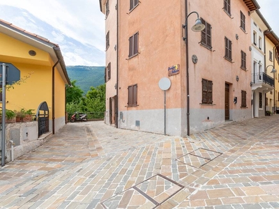 Villa in vendita a Fabriano