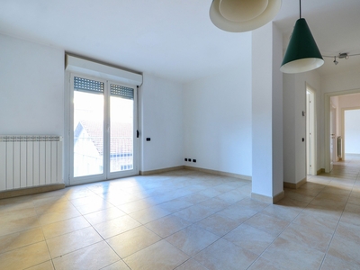 Appartamento 5 locali di 104 m² a Cairo Montenotte