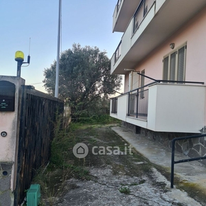 Appartamento in Vendita in Via dei Conti Falluc 60 a Catanzaro