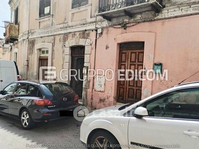 Appartamento in Vendita in Via Domenico Marincola Pistoia a Catanzaro