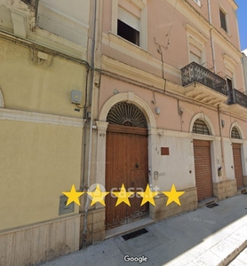 Appartamento in Vendita in Via Giuseppe Mazzini a Brindisi