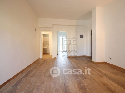 Appartamento in Vendita in Via Nicola Barbantini 1 a Lucca
