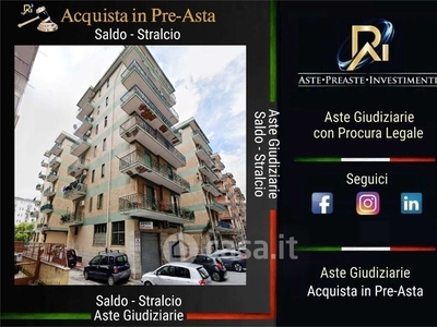 Appartamento in Vendita in Via Roberto Santamaria 114 a Salerno